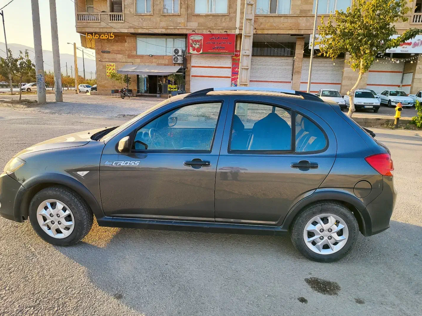 کوییک مدل ۹۹ کارمندی کم کارکرد|خودرو سواری و وانت|شیراز, شهرک فرزانگان|دیوار