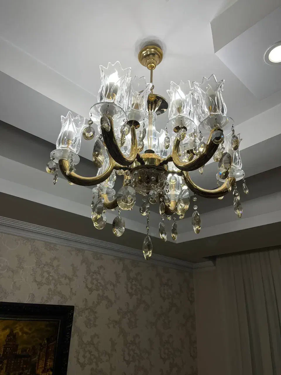 لوستر کریستال بزرگ|لوستر و چراغ آویز|کرج, فاز ۴ مهرشهر|دیوار