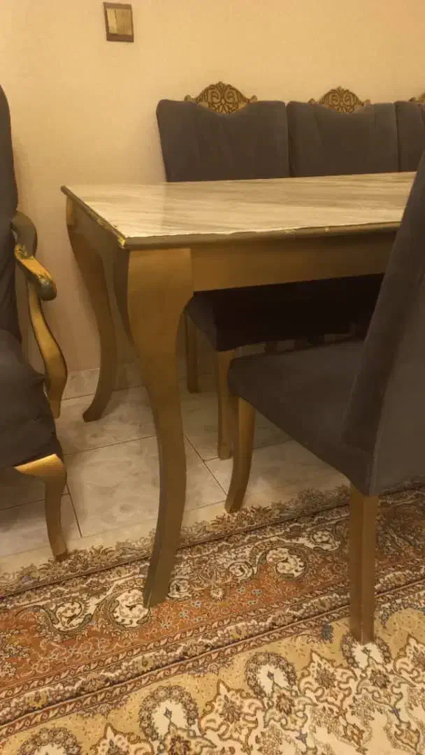 مبل ۷ نفره و نهارخوری ۸ نفره|مبلمان خانگی و میز عسلی|رشت, استقامت ۱|دیوار
