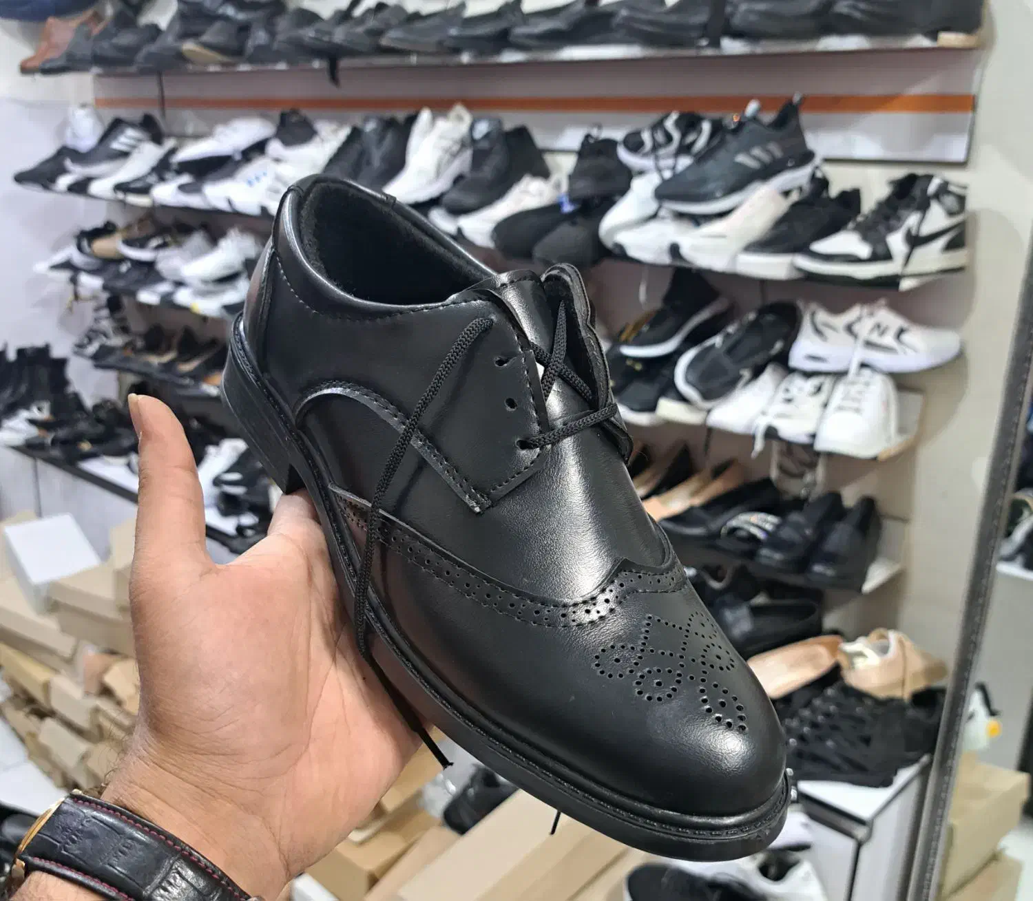 فروش فوق العاده کفش مردانه|کیف، کفش، کمربند|بیرجند, |دیوار