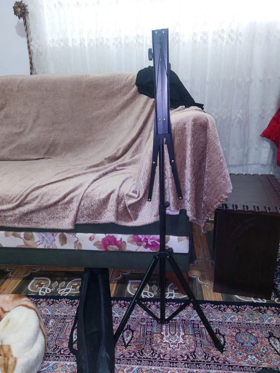 پایه کتاب گیتار|گیتار، بیس، امپلیفایر|رامسر, |دیوار