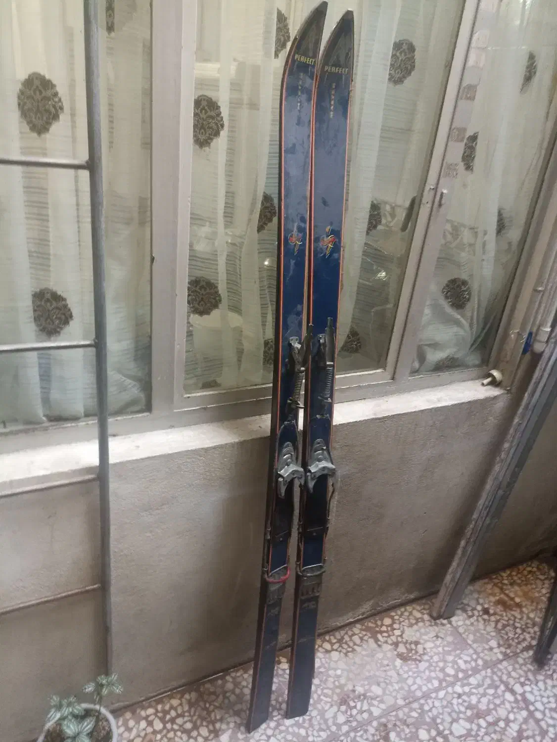 چوب اسکی|ورزش‌های زمستانی|تهران, لویزان|دیوار