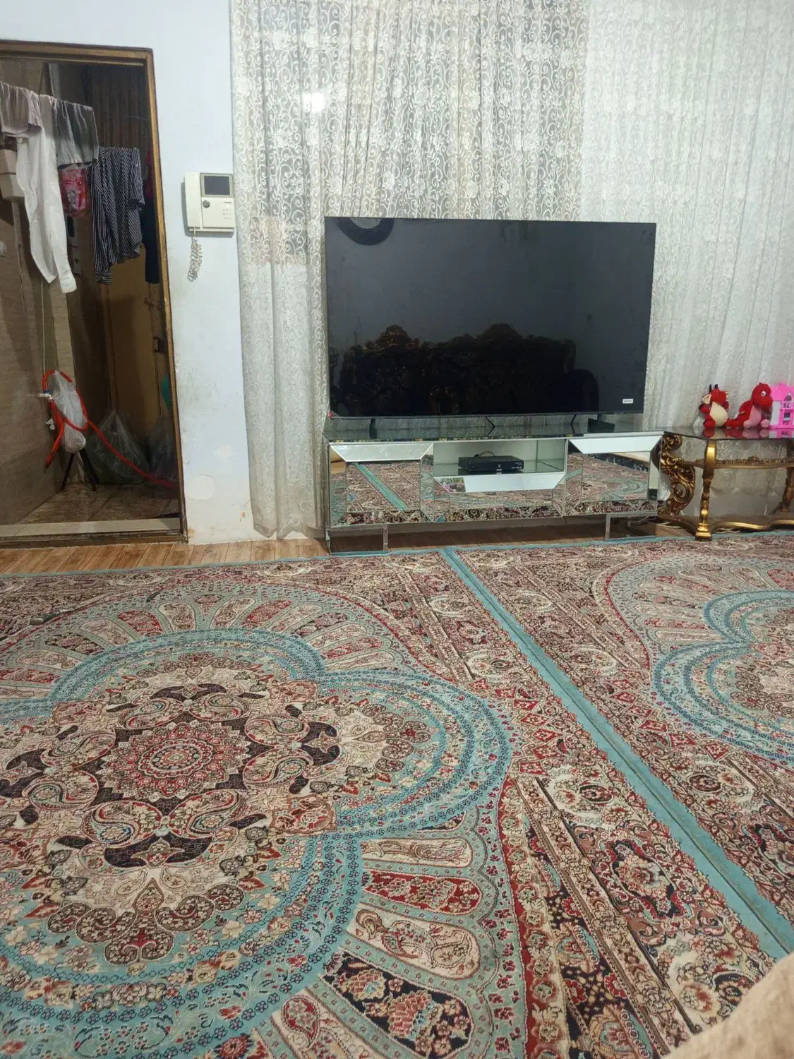 دو عدد فرش ۶متری|فرش|آفتاب, |دیوار