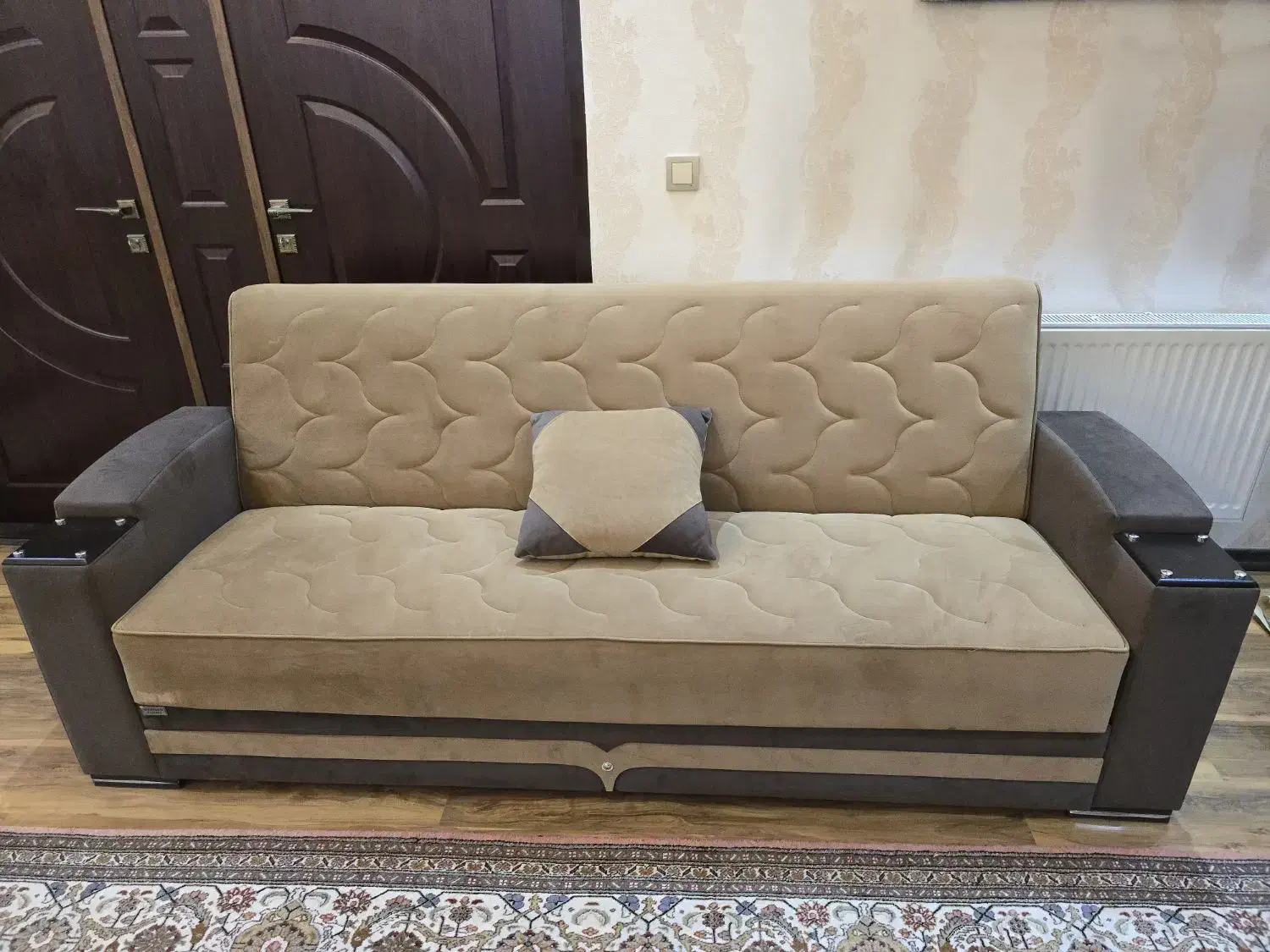 مبل تکی راحتی تخت شو کاملا سالم|مبلمان خانگی و میز عسلی|مرند, |دیوار