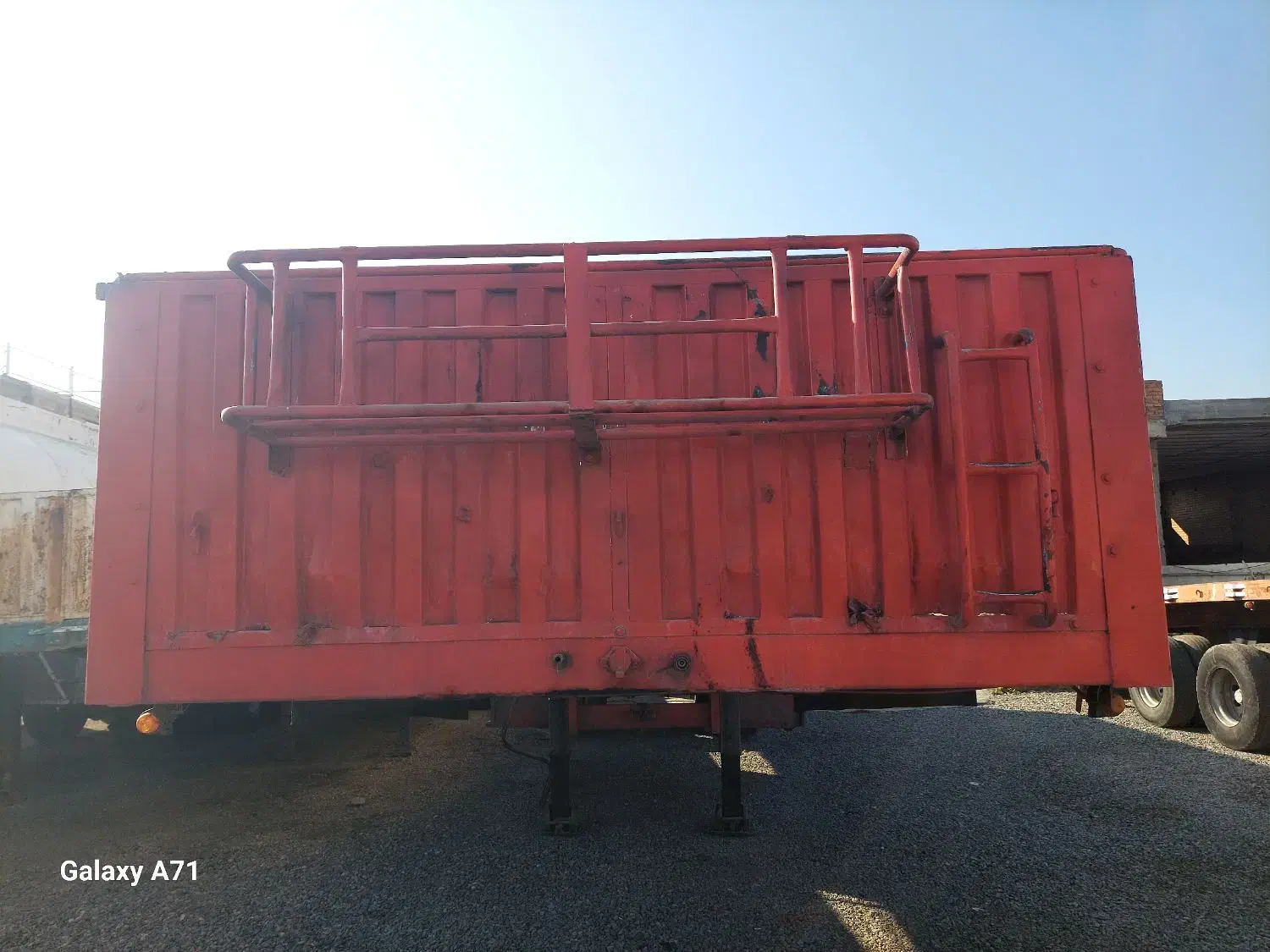 فروش یک دستگاه بغل|خودرو سنگین|نقده, |دیوار