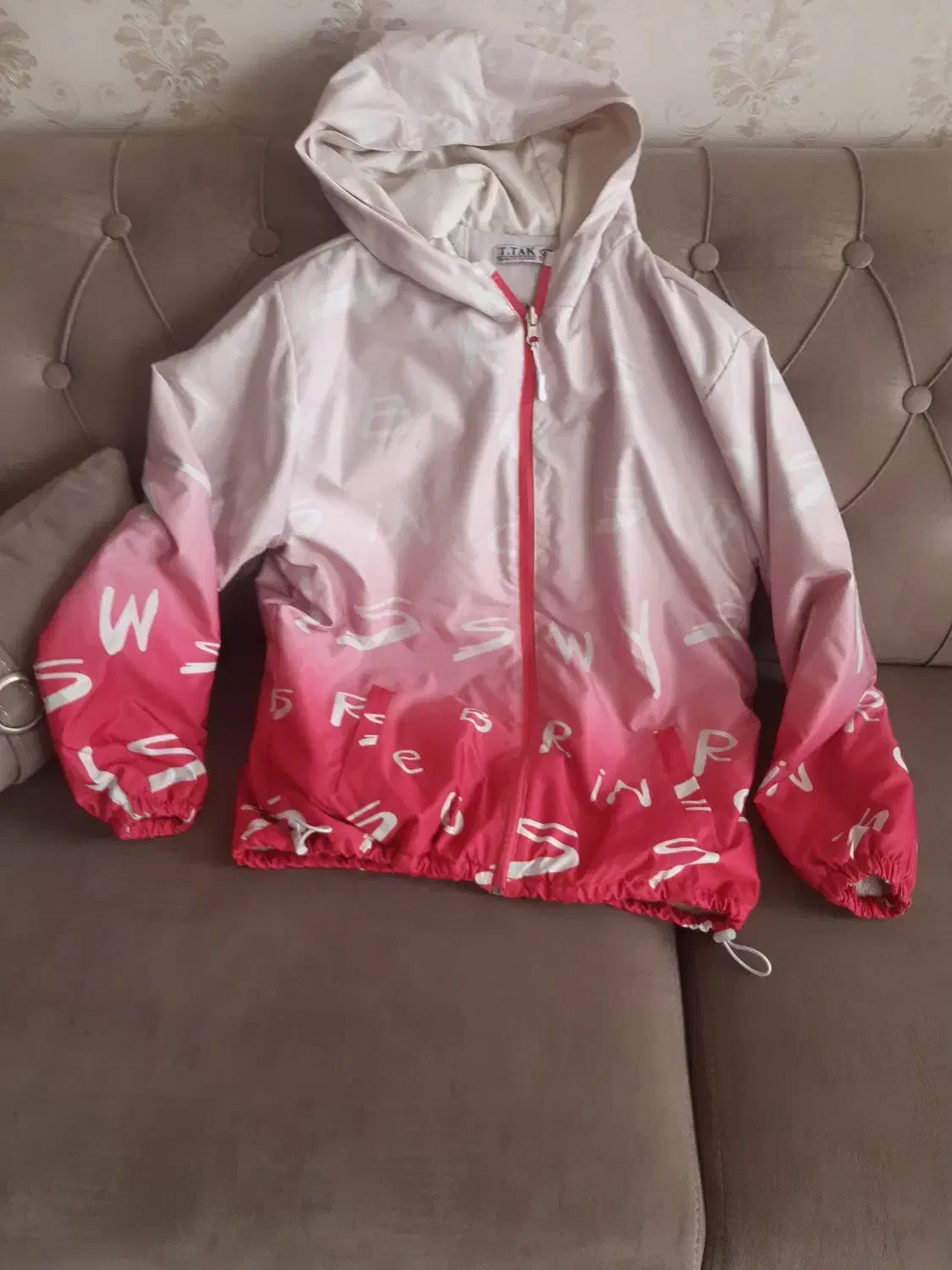 کاپشن دخترانه|کفش و لباس بچه|محمدشهر, سیدآباد|دیوار