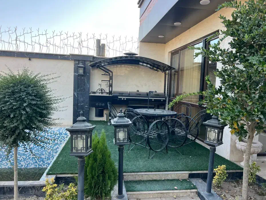 ویلاباغ مدرن ۲۴۰متری سهیلیه زعفرانیه|فروش خانه و ویلا|کرج, فاز ۲ مهرشهر|دیوار