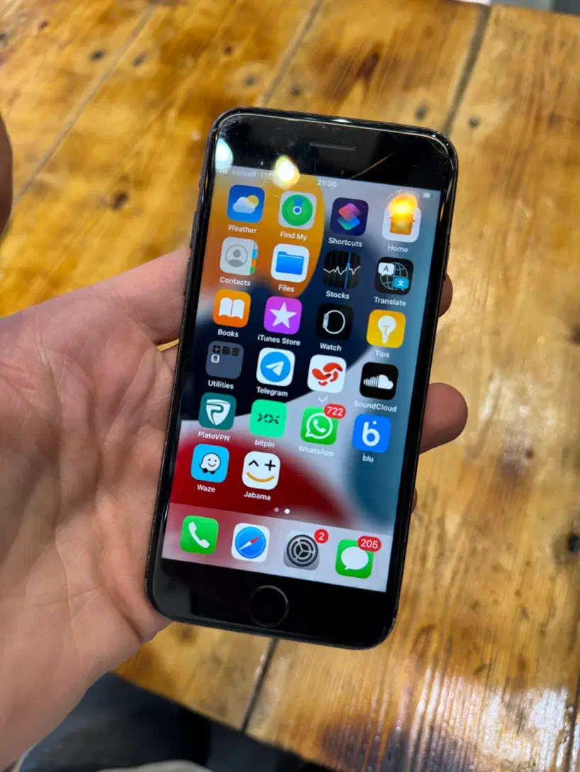 iphone 7|موبایل|بندر انزلی, گلسرخ|دیوار