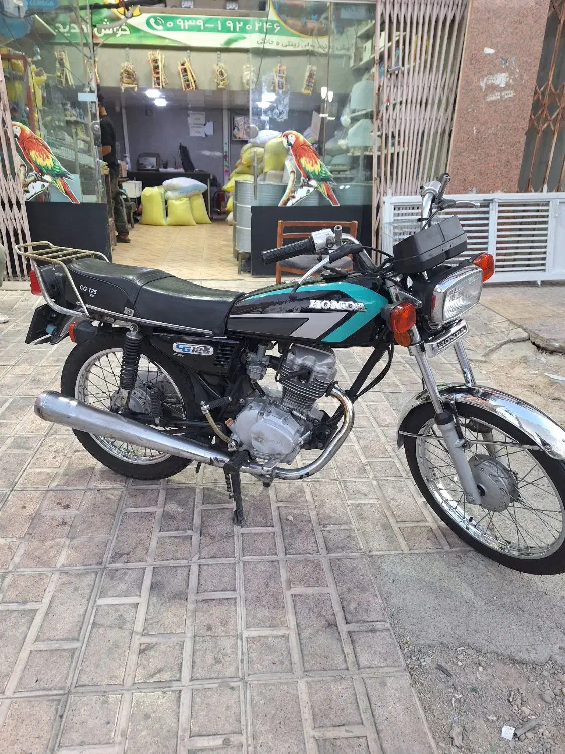 موتور هندا ژاپن ۷۹ پلاک ملی|موتورسیکلت|نسیمشهر, |دیوار