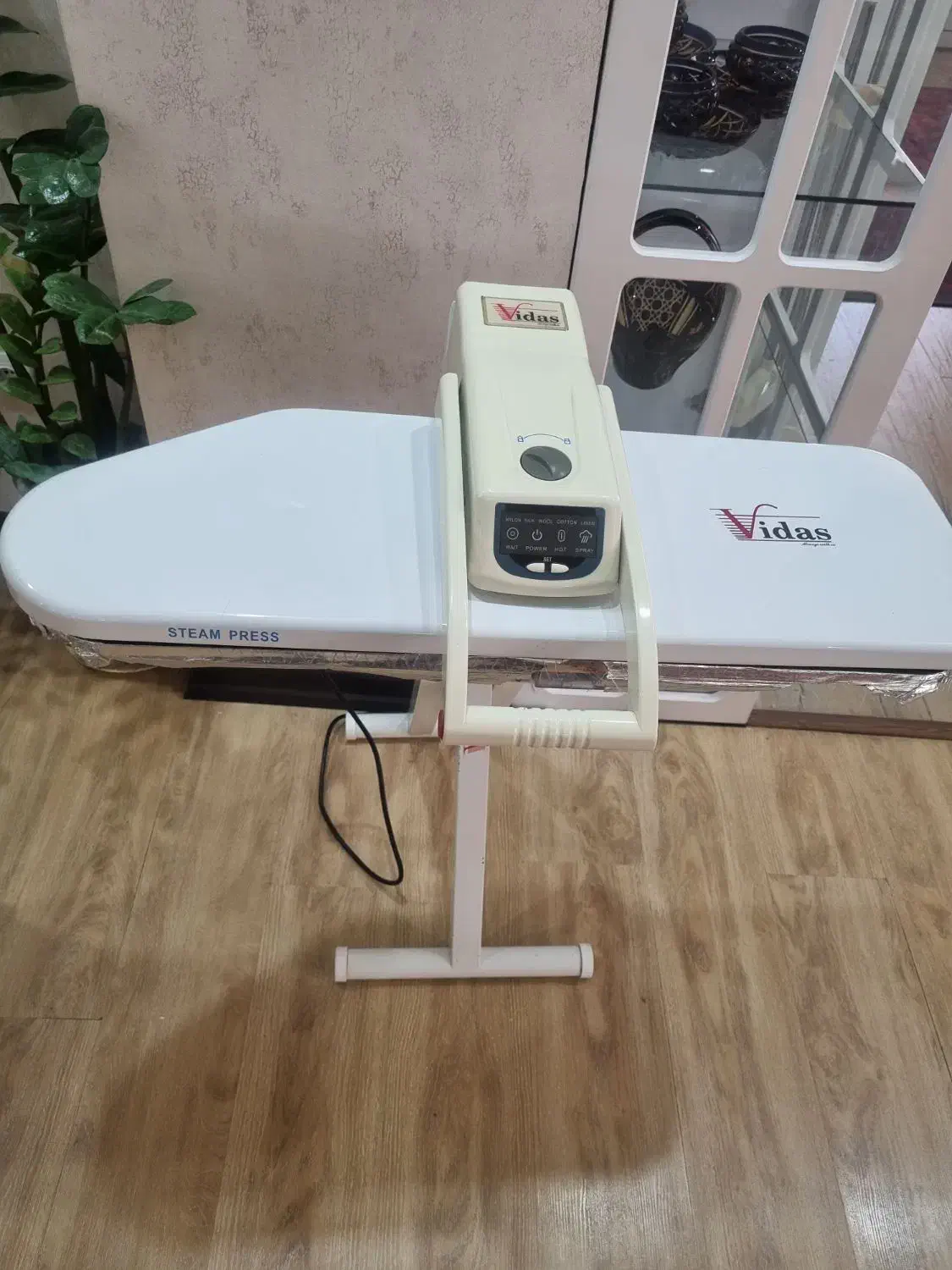 اتو پرس vidas|اتو و لوازم اتو|اراک, |دیوار