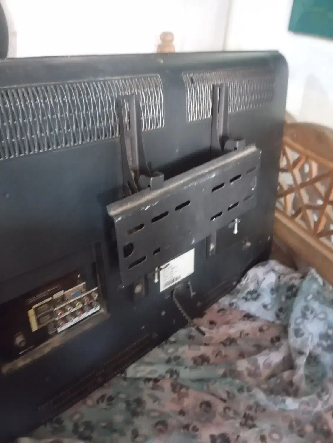 ال سی دی 32 سامسونگ|تلویزیون و پروژکتور|تهران, نعمتآباد|دیوار