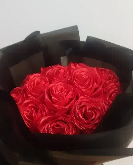 گل روبانی|گل مصنوعی|شیراز, شیشه‌گری|دیوار