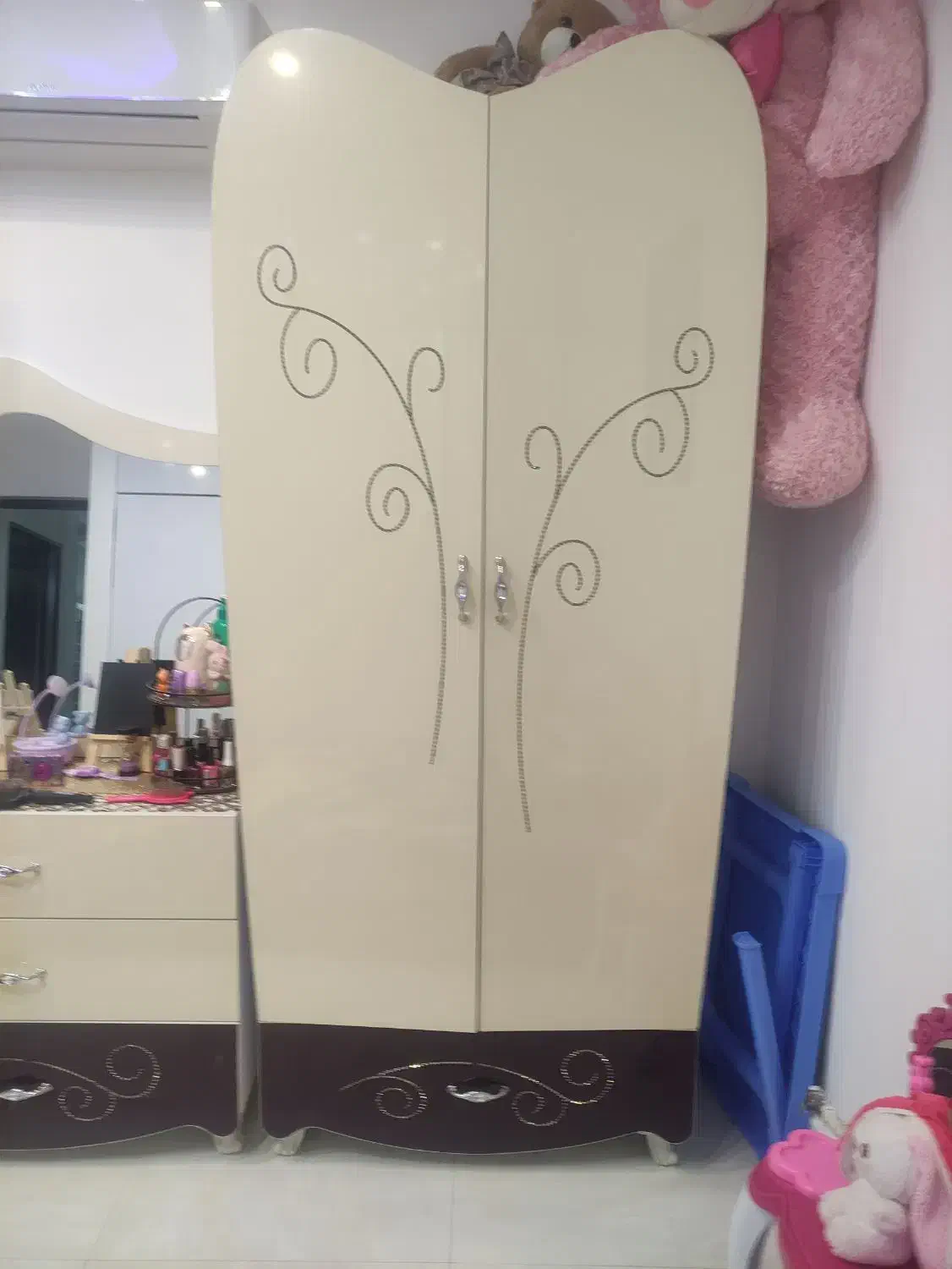 کمد لباس و بوفه اسباب بازی نوجوان|جاکفشی، کمد، دراور|طبس, |دیوار