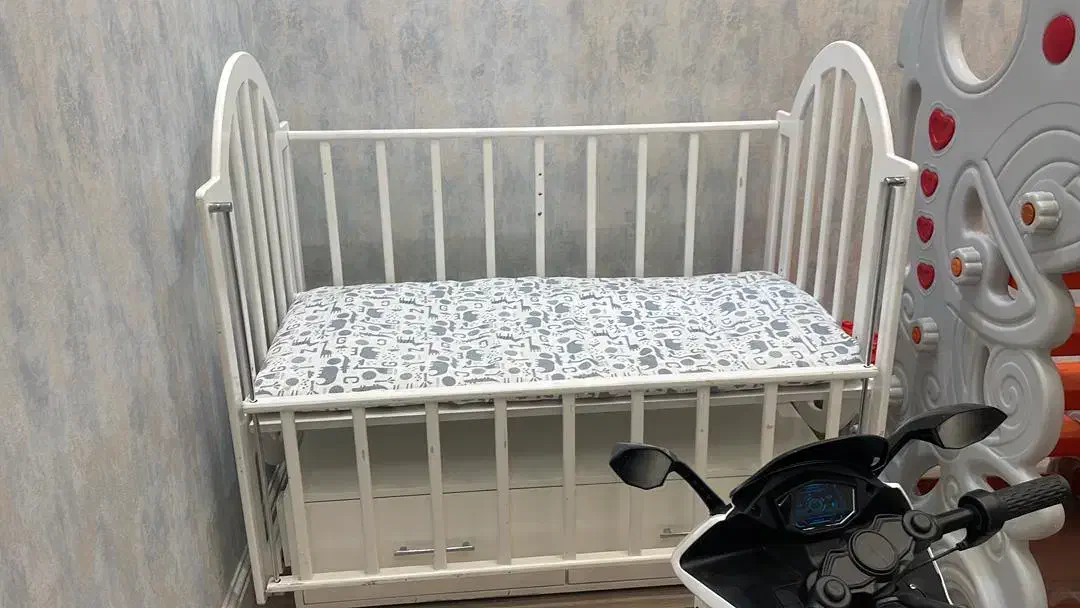 ننو|تخت و صندلی بچه|رشت, تازه آباد|دیوار