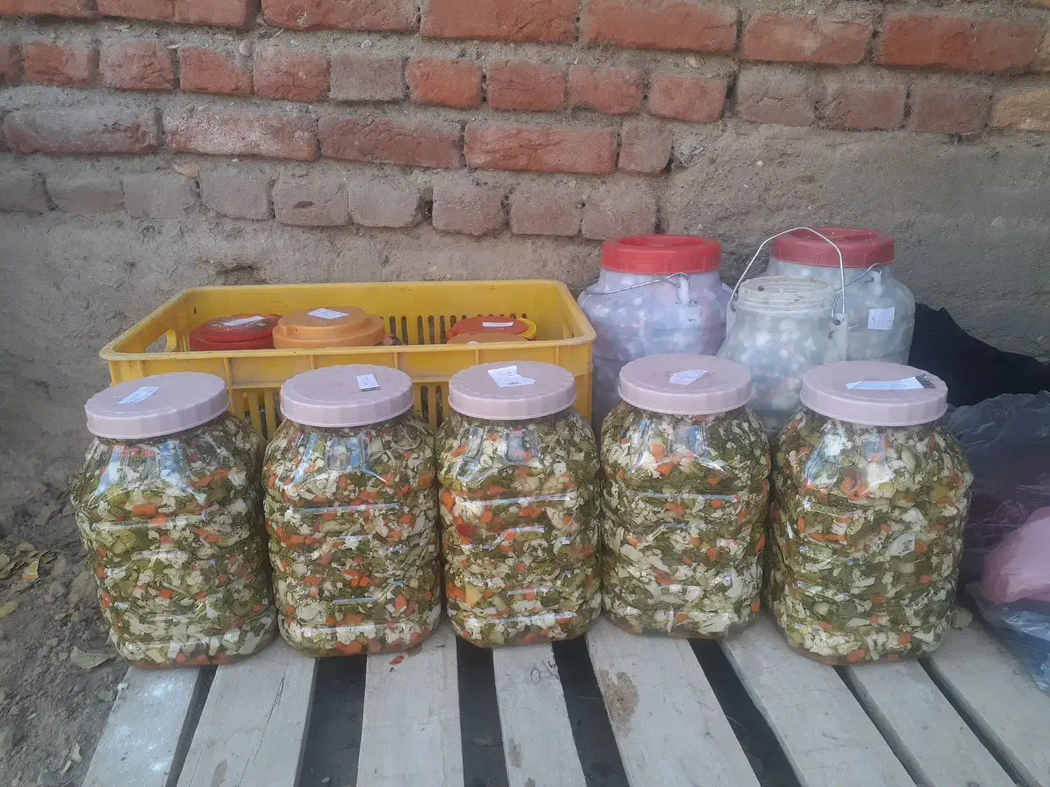 فروش ترشی|خوردنی و آشامیدنی|چهاربرج, |دیوار