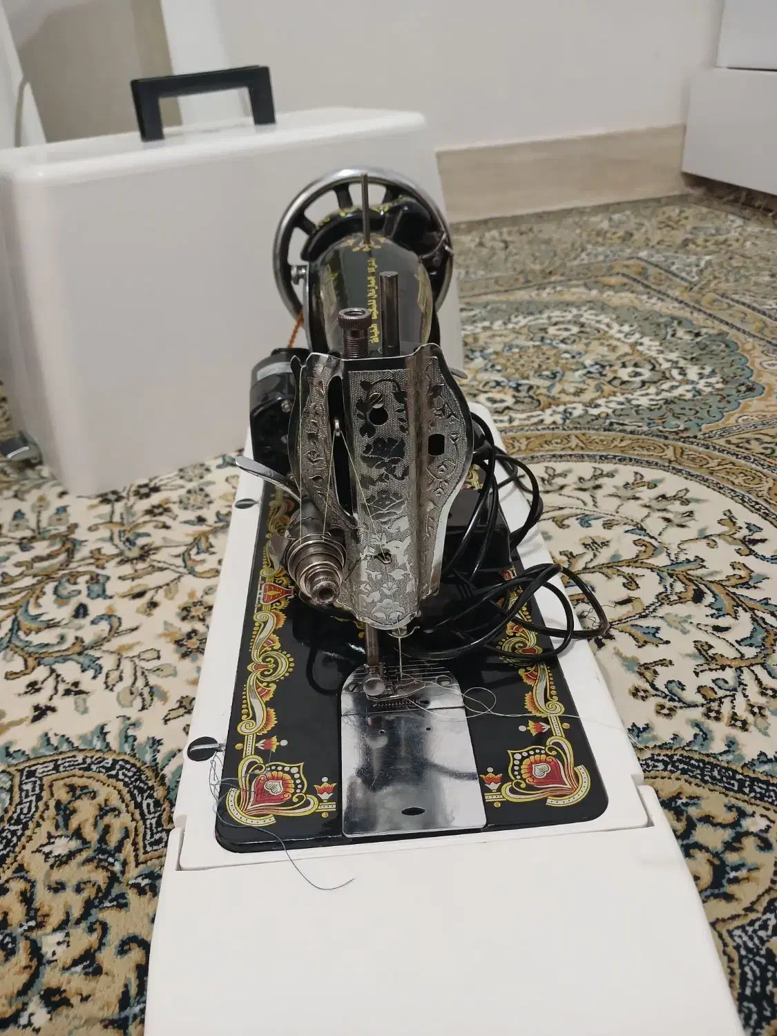 چرخ خیاطی برقی|چرخ خیاطی و ریسندگی|خواف, |دیوار