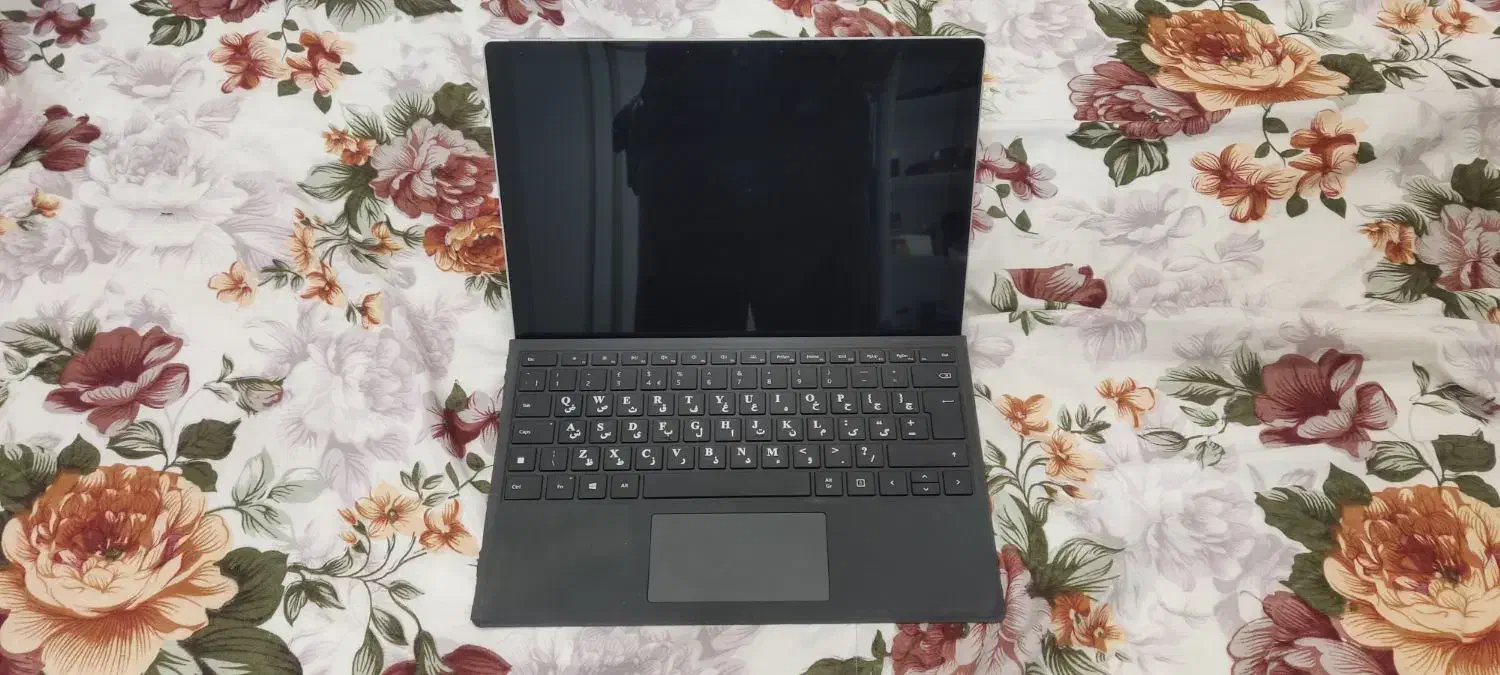 سرفیس ۷ پرو|رایانه همراه|نکا, |دیوار