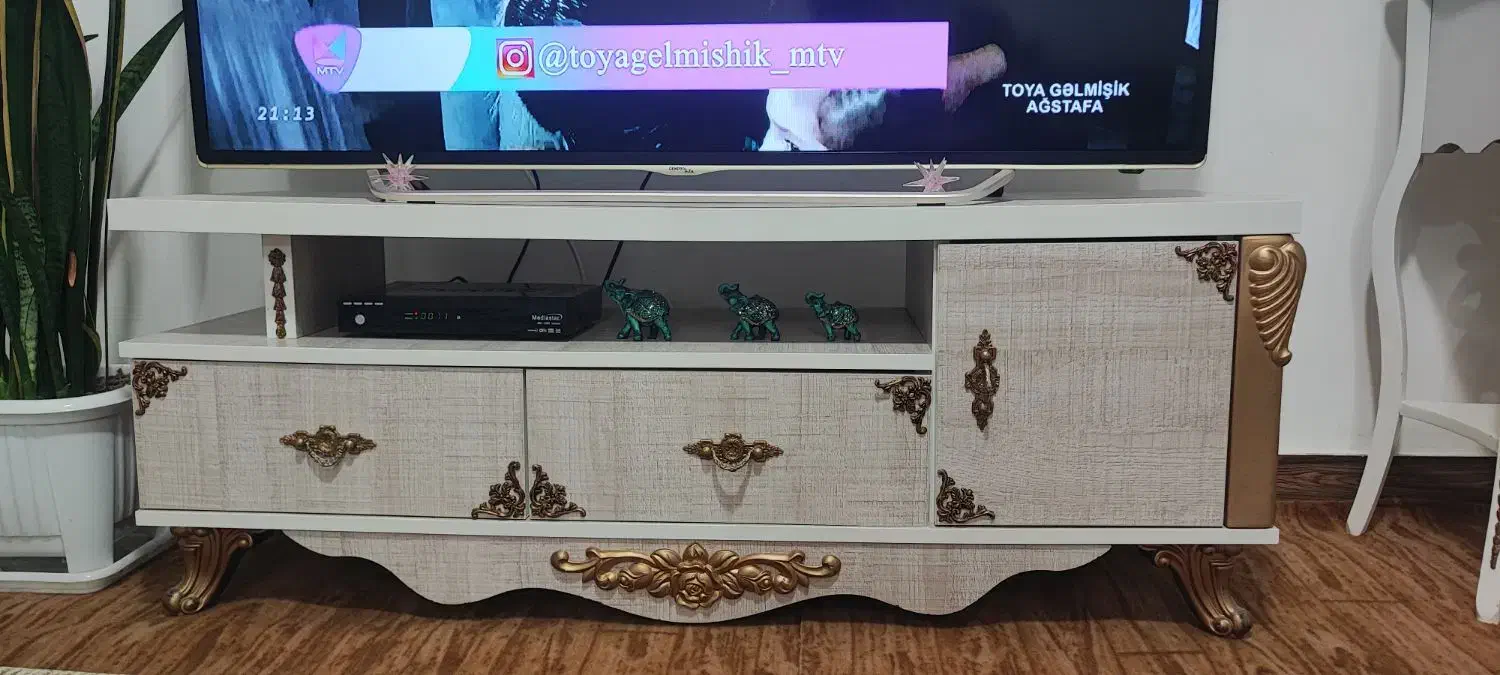 میز تلویزیون|میز تلویزیون|کشاورز, |دیوار