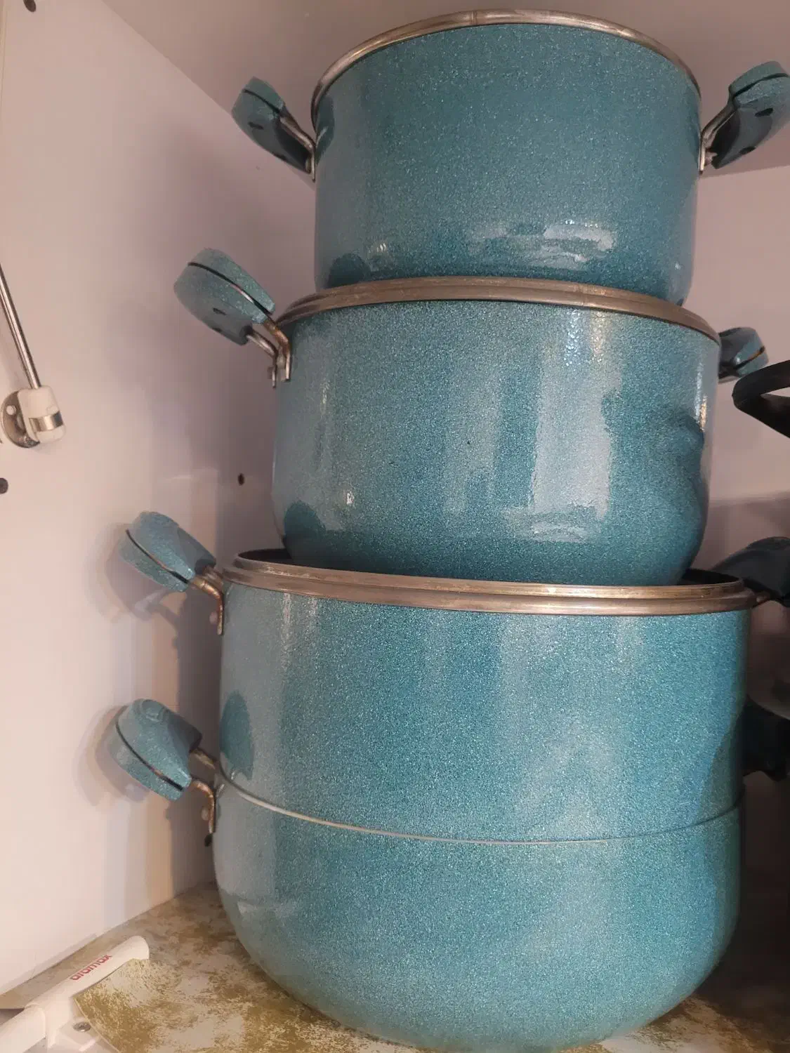 قابلمه نو|ظروف پختوپز|مشکیندشت, |دیوار