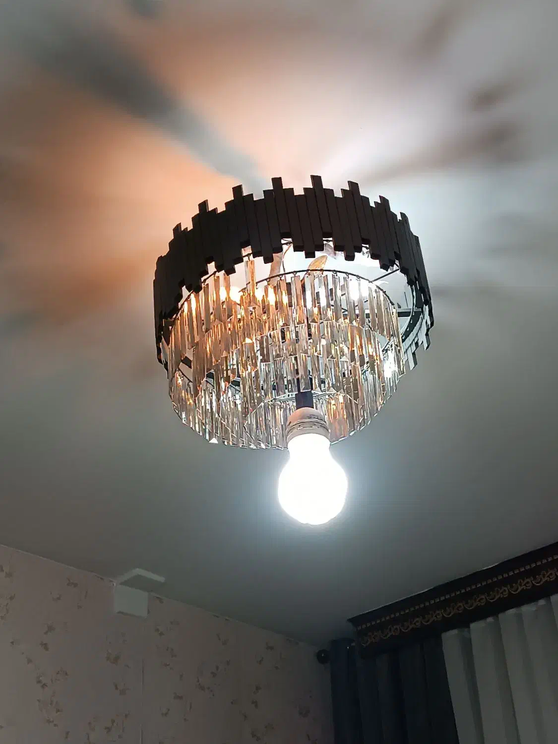 لوستر|لوستر و چراغ آویز|پاکدشت, پاکدشت (مامازند)|دیوار