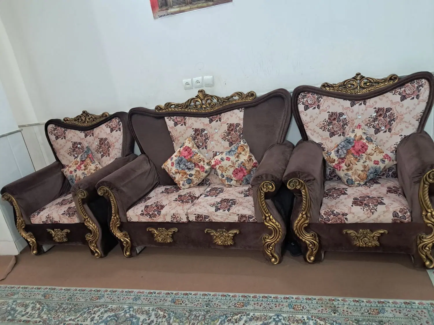 مبل بدون عسلی فوری ب فروش میرسد|مبلمان خانگی و میز عسلی|قم, سید معصوم|دیوار