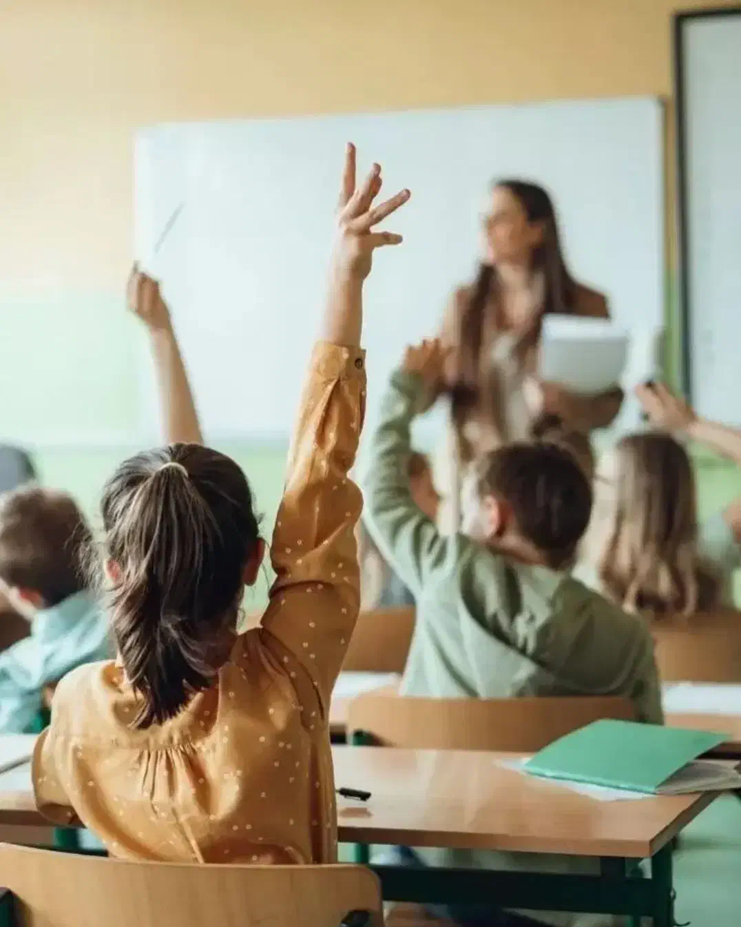 استخدام نیروی تماس و پشتیبان|استخدام آموزشی|مشهد, هفده شهریور|دیوار