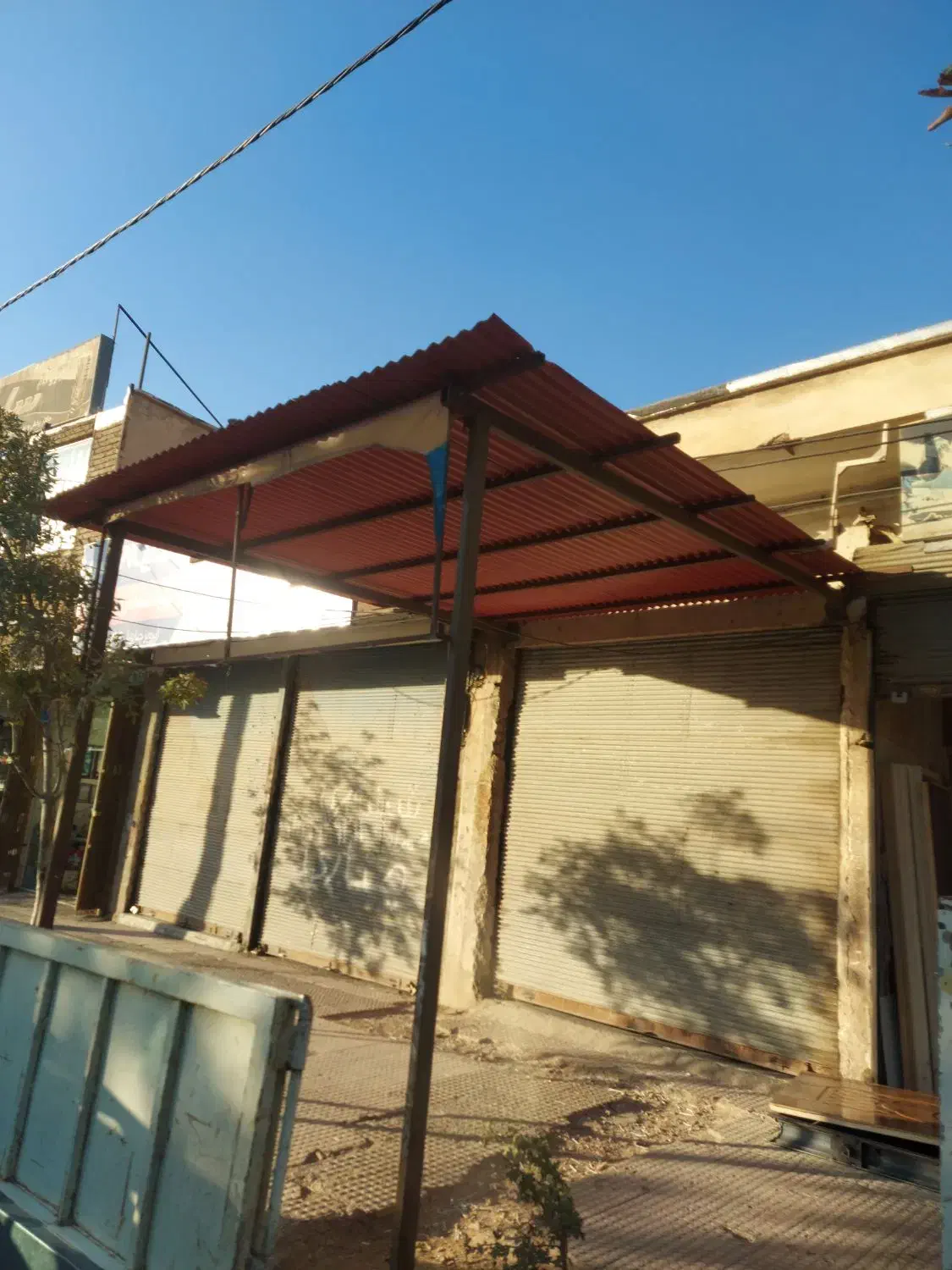 سایه بان شیروانی|ابزارآلات|هرسین, |دیوار