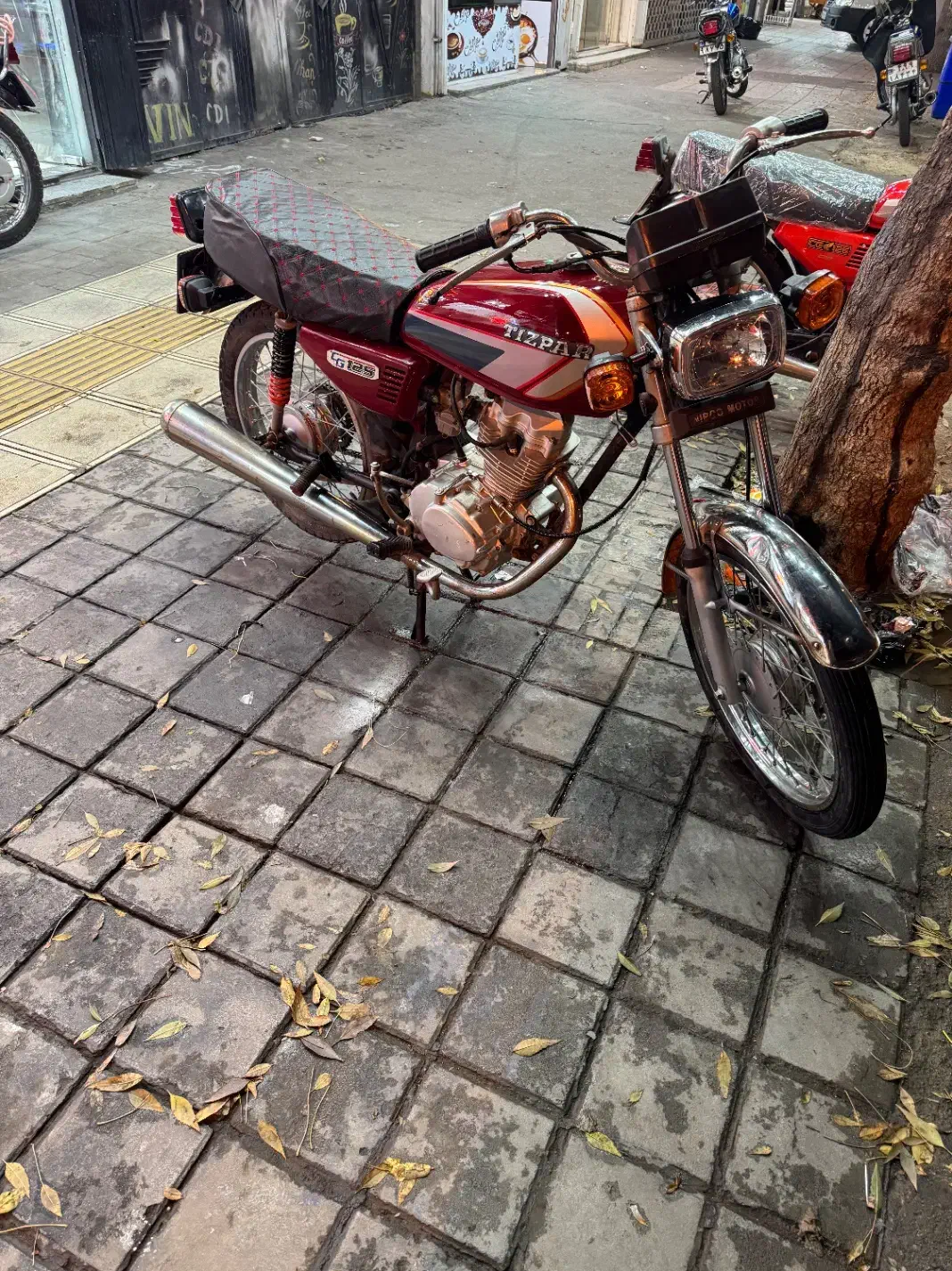 مزایده پلاک قدیم عروسک|موتورسیکلت|ملایر, |دیوار