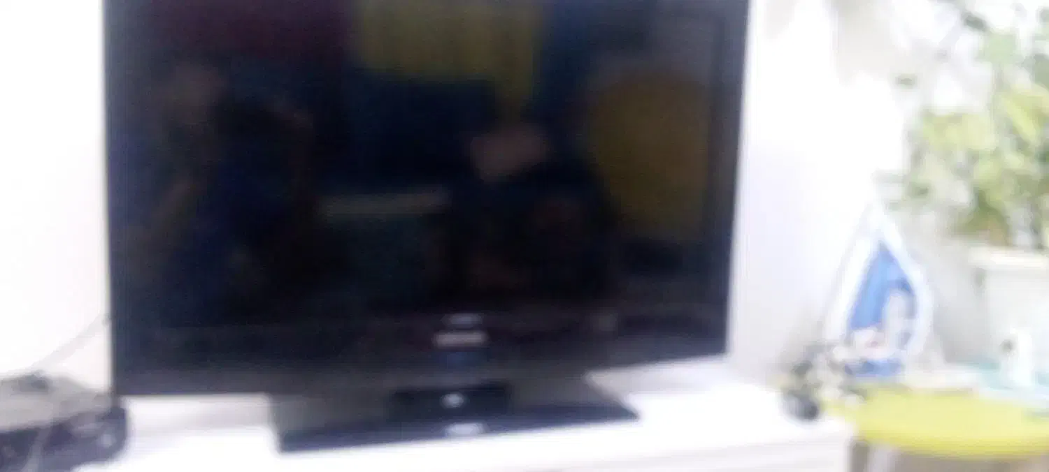 تلویزیون سامسونگ|تلویزیون و پروژکتور|قم, قلعه صدری|دیوار