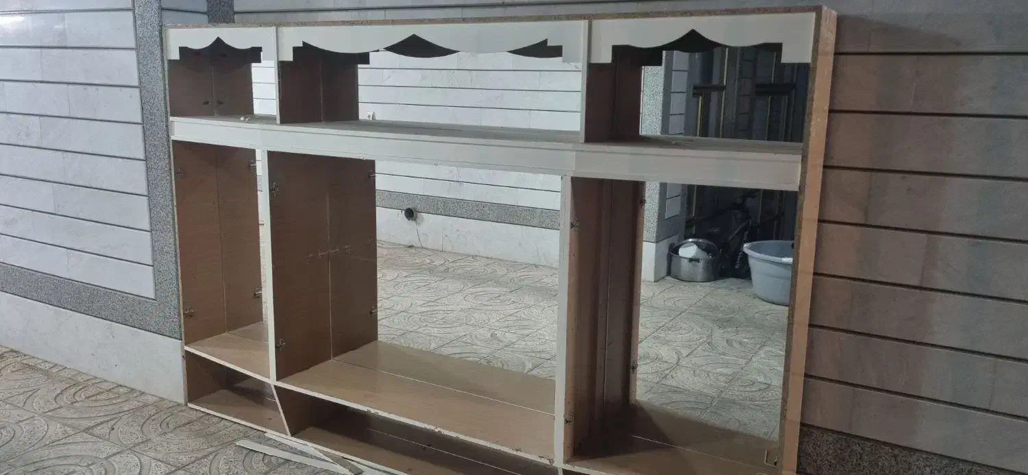 ویترین دیواری|بوفه، ویترین، کنسول|شاهین‌شهر, گزبرخوار|دیوار