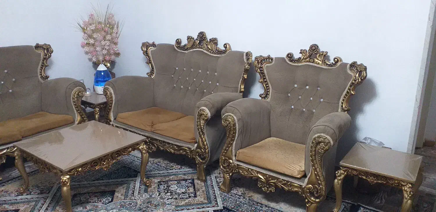 مبل ۷ نفره تمیز|مبلمان خانگی و میز عسلی|نظرآباد, شهرک فرهنگیان|دیوار