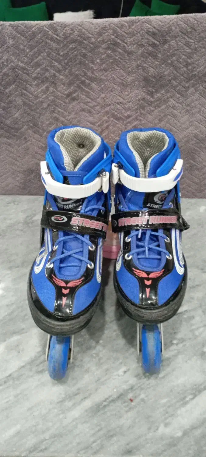 کفش اسکیت در حده نو دوماه نیست خریداری شده|دوچرخه، اسکیت، اسکوتر|بشاریات, |دیوار