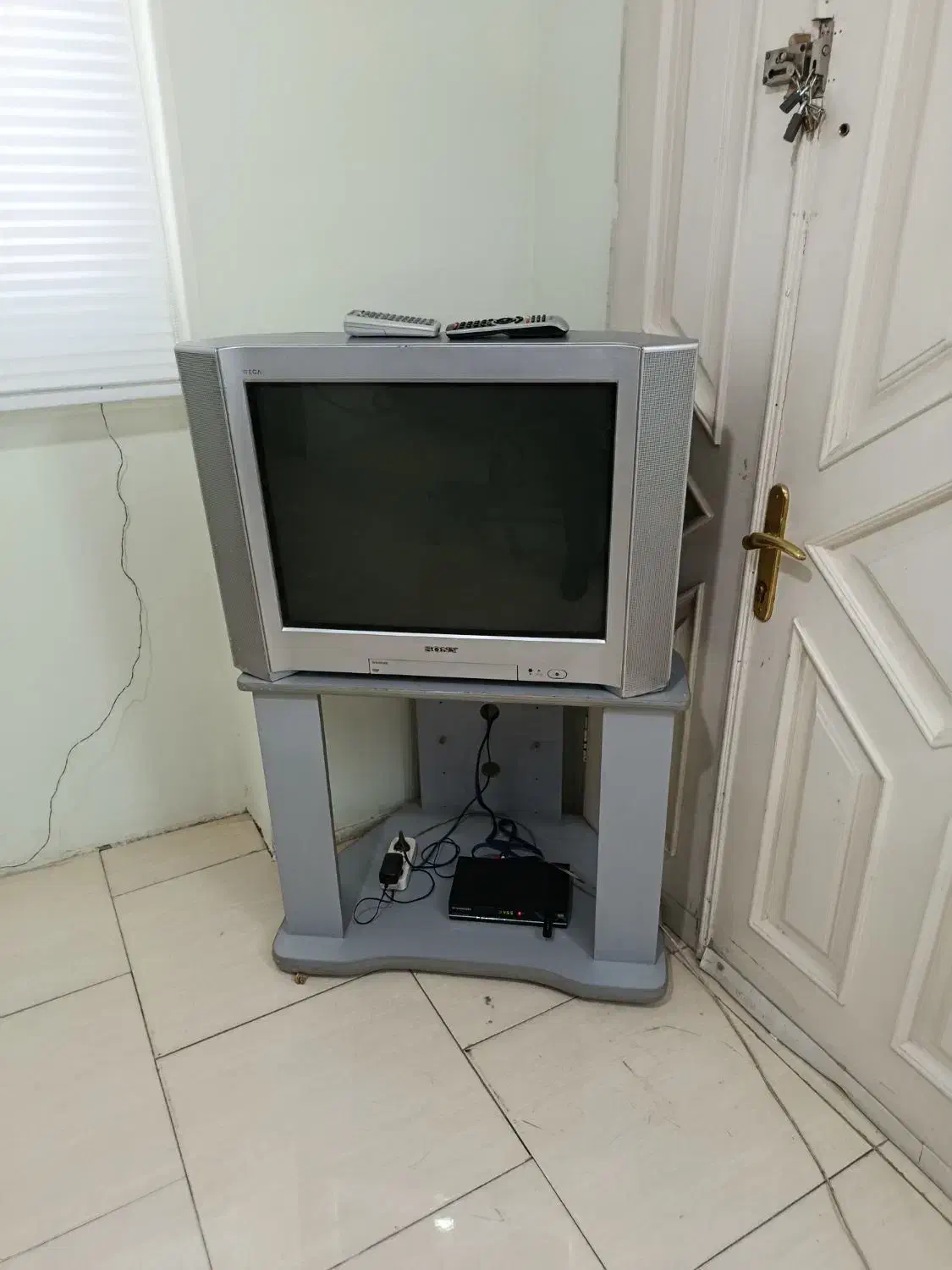 تلویزیون سونی|تلویزیون و پروژکتور|مشهد, شاهد (شهرک غرب)|دیوار