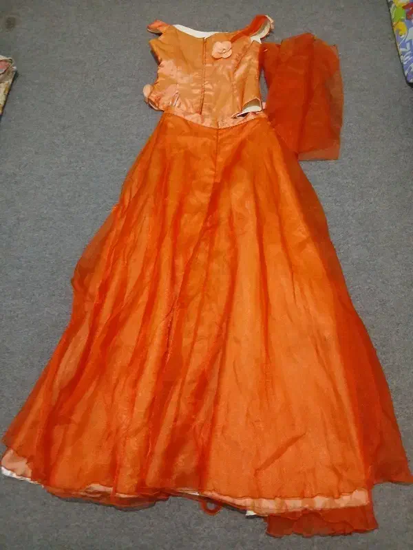 لباس مجلسی|لباس|قوچان, |دیوار