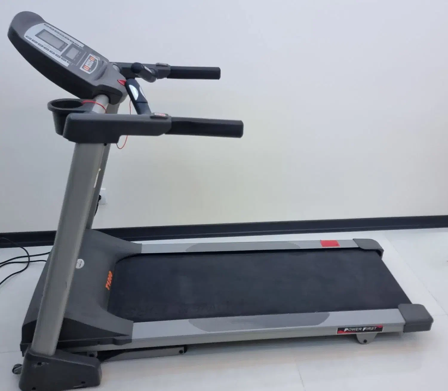 تردمیل پاور فرست مدل T1200|تجهیزات ورزشی|شاهینشهر, عطار|دیوار
