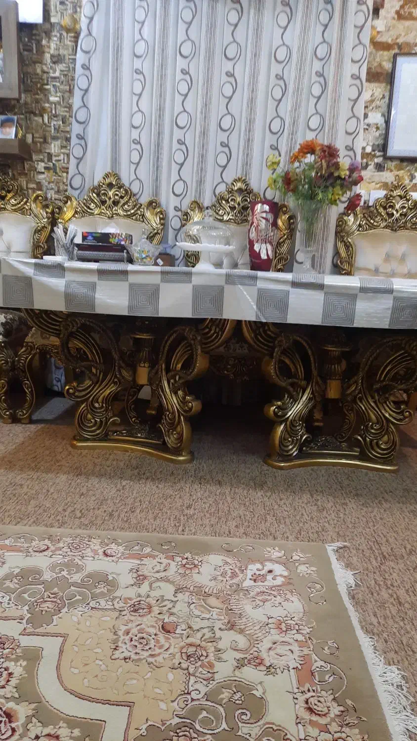 بوفه ومیز غذا خوری ۸نفره|بوفه، ویترین، کنسول|بندر ماهشهر, |دیوار