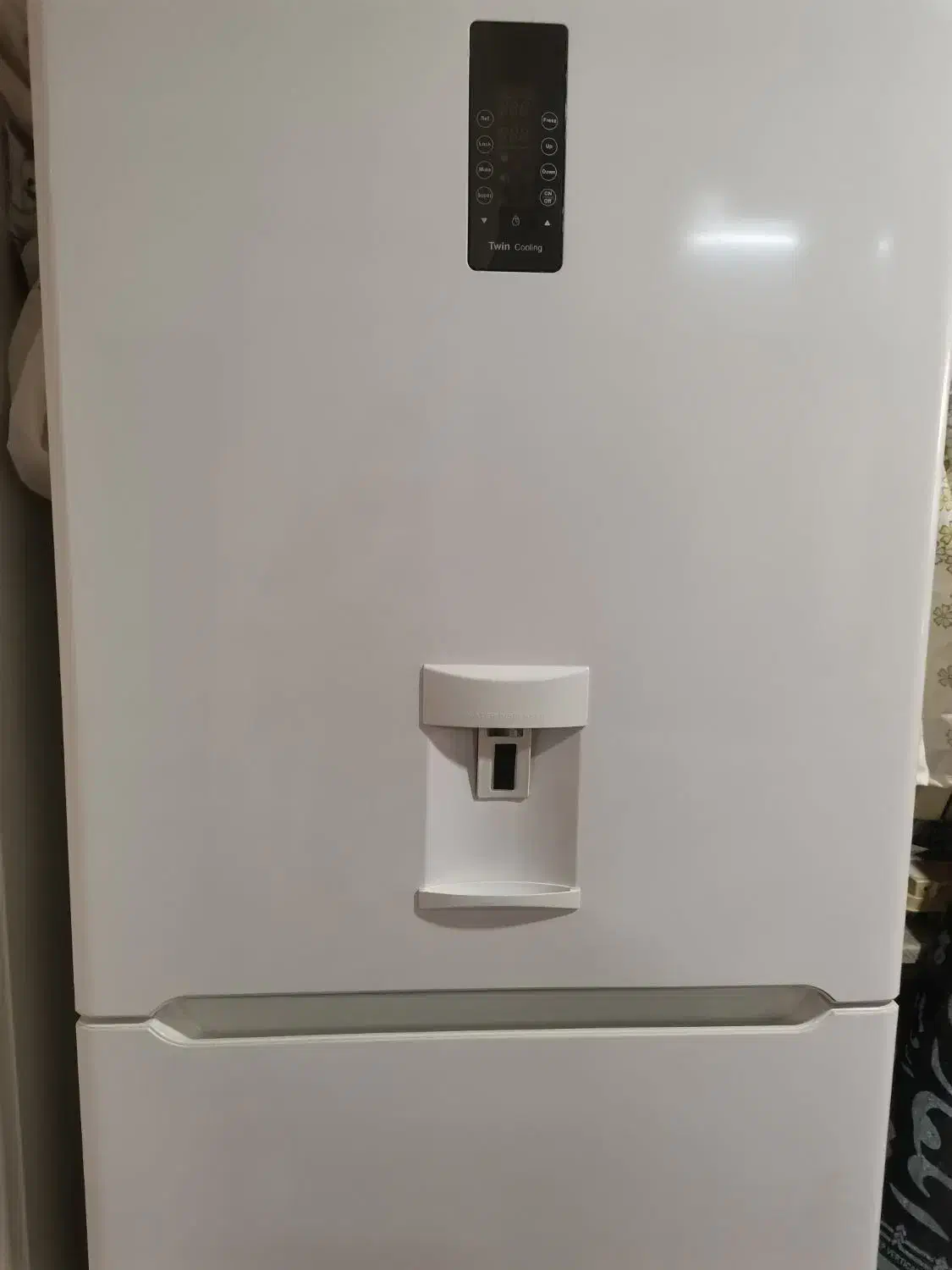 یخچال نو نو نو فقط چن ماه به برق زدیم|یخچال و فریزر|قم, شهرک مهدیه|دیوار