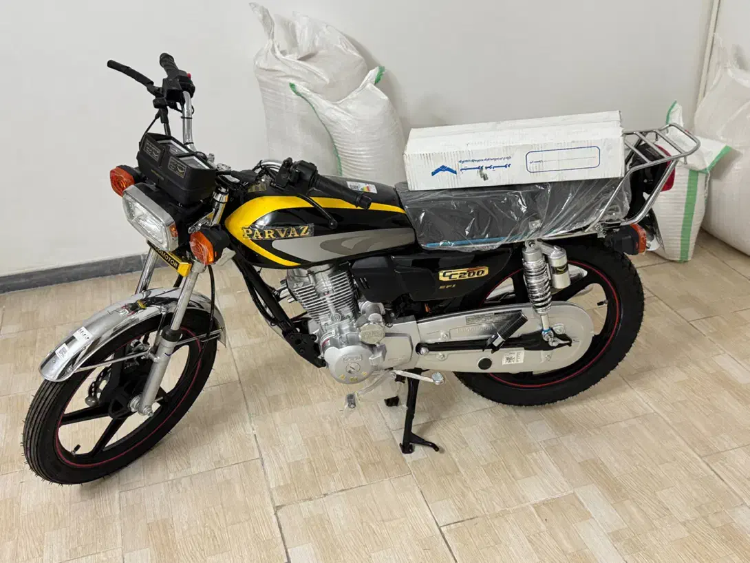 هوندا ۲۰۰ پرواز صفرخشک|موتورسیکلت|کرج, مصباح|دیوار
