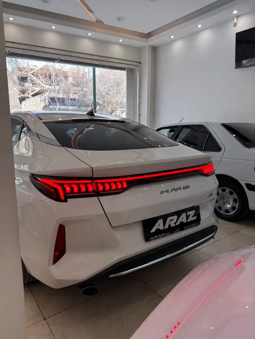 Kmc j7 کی ام سی 1404|خودرو سواری و وانت|اصفهان, شاهزاده ابراهیم|دیوار