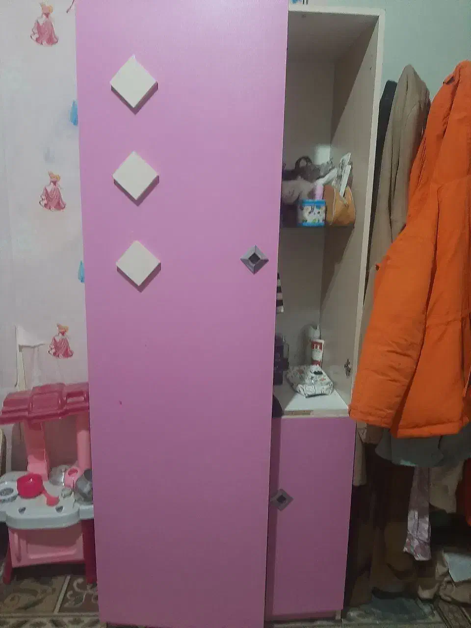 کمد بچه|جاکفشی، کمد، دراور|سمیرم, |دیوار