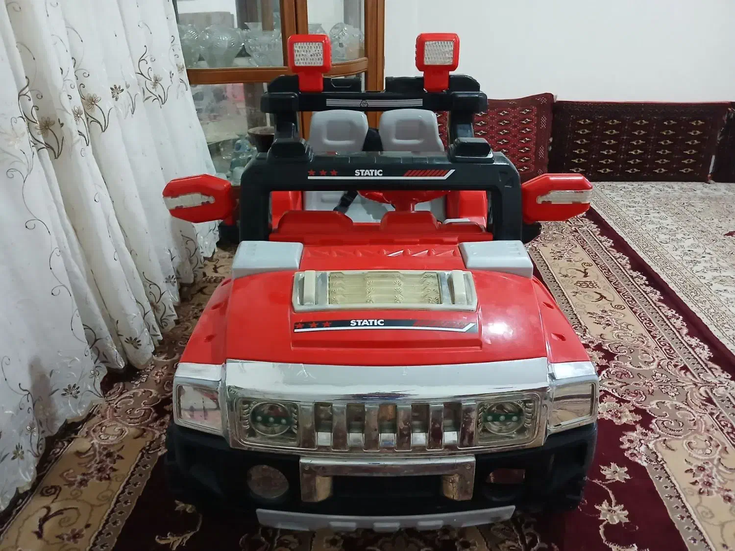 ماشین شارژی دو نفره|اسباببازی بچه|سبزوار, توحیدشهر|دیوار