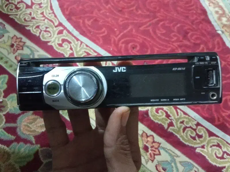 کفی جی وی سی گمشده|اشیا|زابل, |دیوار