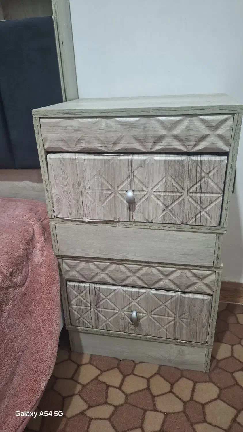 سرویس خواب|تخت و سرویس خواب|ورامین, شهرک مدرس|دیوار