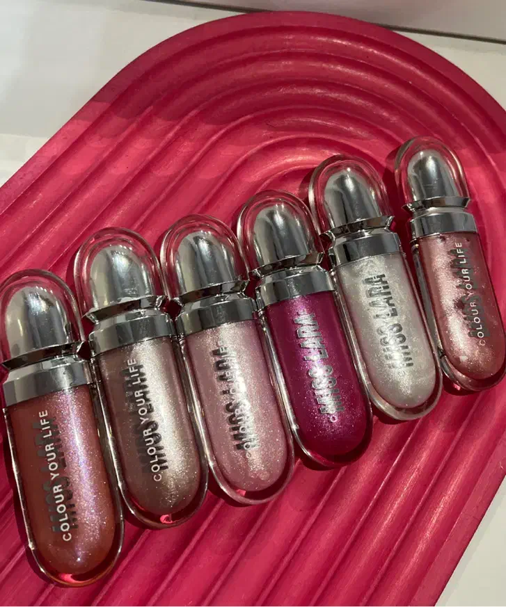 لیپ گلاس میس لارا|آرایشی، بهداشتی، درمانی|رشت, حومه رشت|دیوار