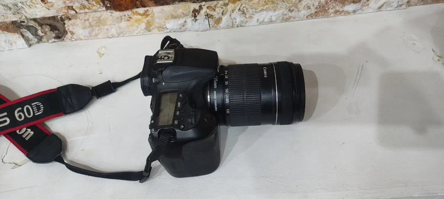 دوربین کنون 60d با لنز 135-18|دوربین عکاسی و فیلمبرداری|همدان, |دیوار