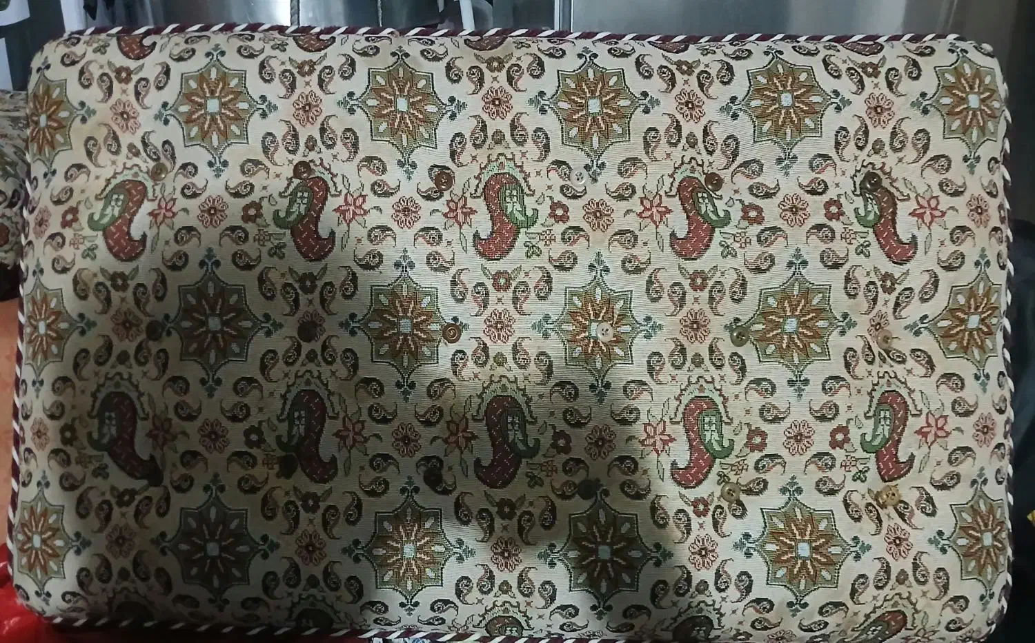 ۶ عدد پشتی پنبه|پشتی|بیجار, |دیوار