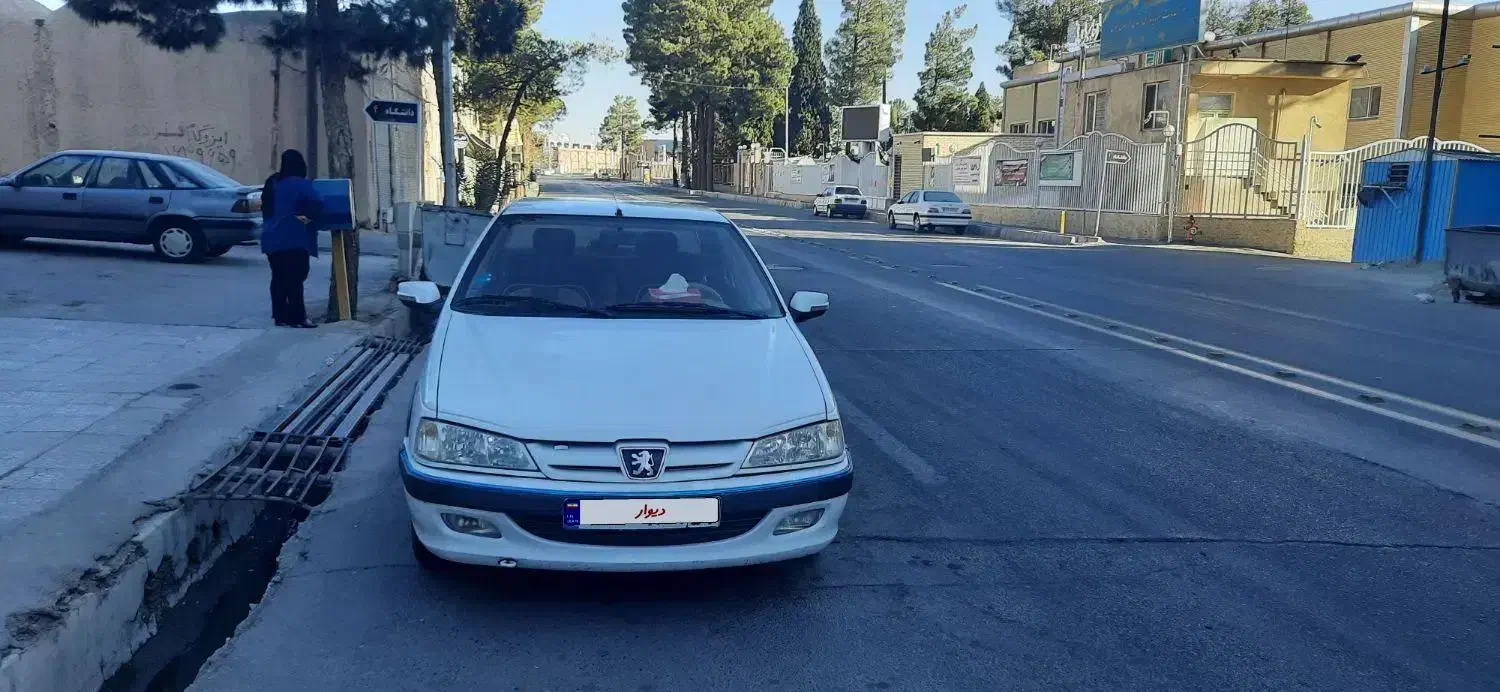 پژو پارس مدل ۹۲|خودرو سواری و وانت|بیرجند, |دیوار