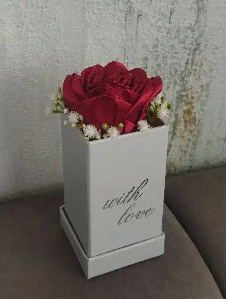 گل ربانی تک شاخه فقط و فقط 150هدیه روز دانش آموز|گل مصنوعی|شیراز, دارالرحمه|دیوار