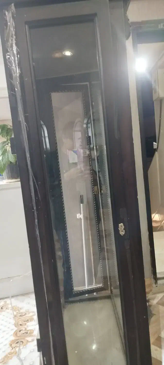 بوفه . ویترین ۴ طبقه|بوفه، ویترین، کنسول|خرمشهر, |دیوار