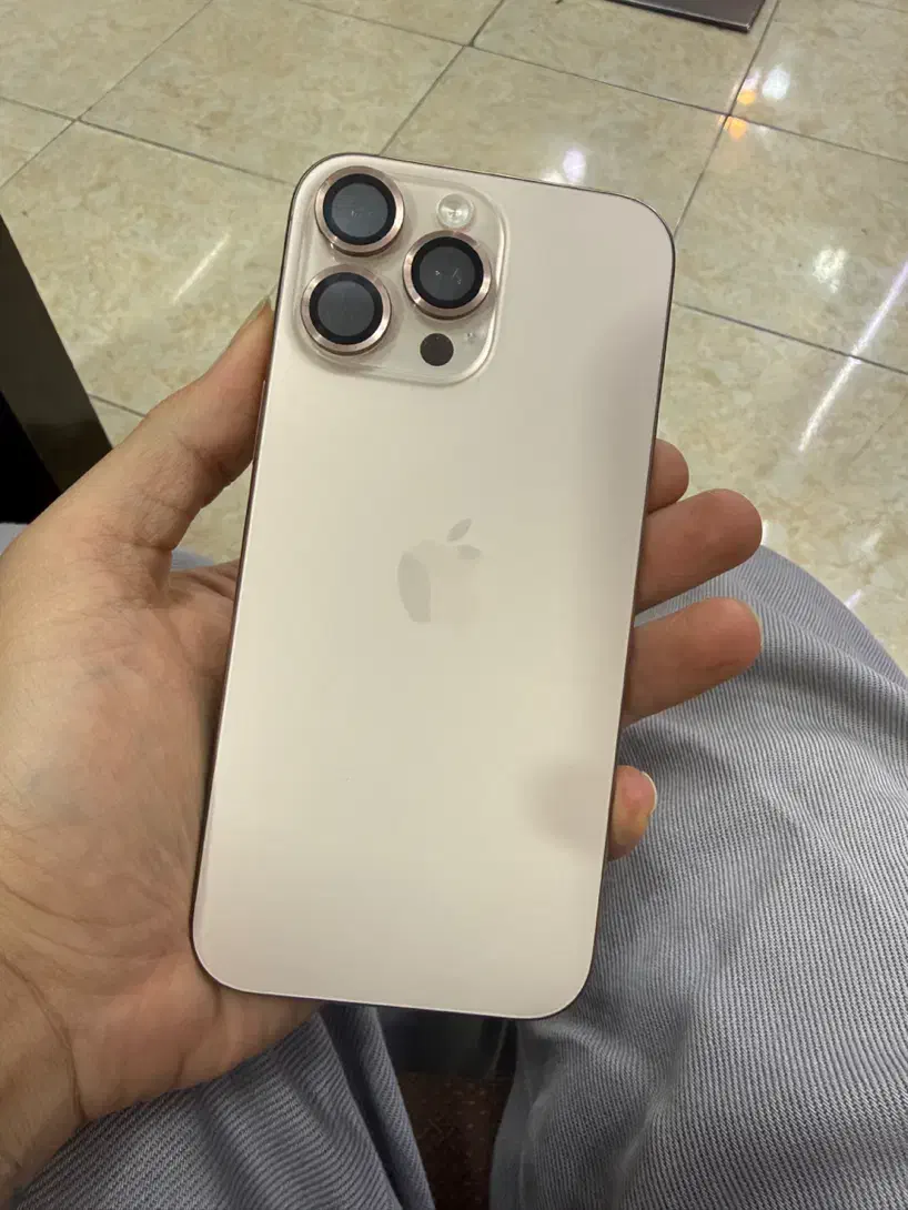 ۱۶ پرومکس درحدصفر|موبایل|تبریز, |دیوار